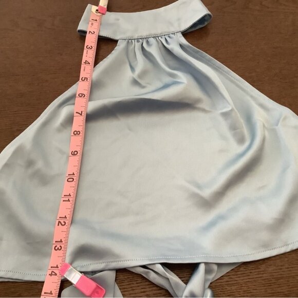 We Wore What Revolve Light Blue Satin Halter Top Crop Top Women's Size Small - Picture 8 of 8